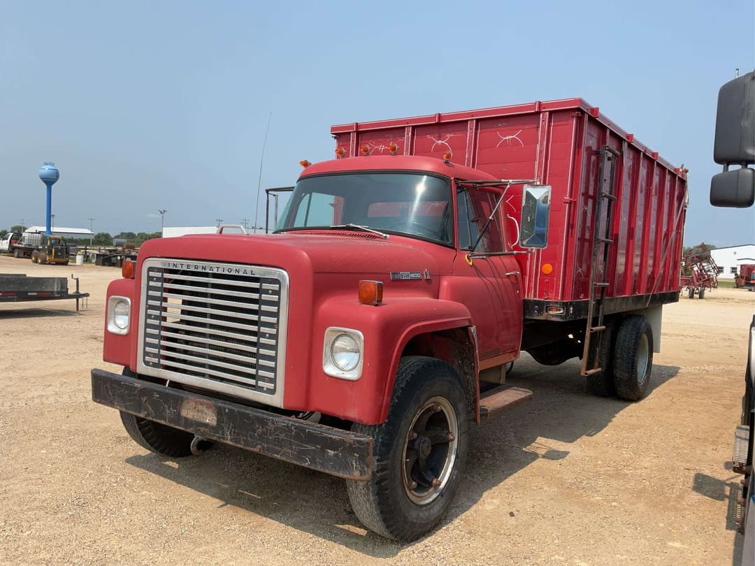 Image of International Loadstar 1600 Primary image