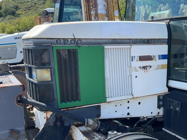 Image of John Deere 6200 equipment image 1