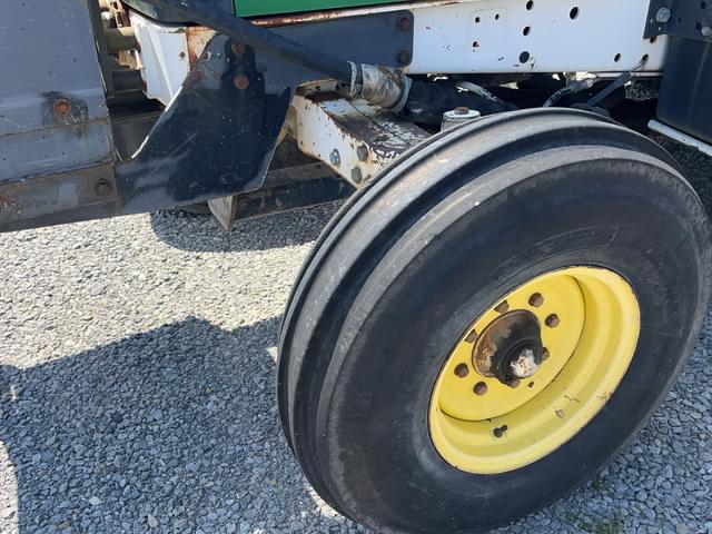 Image of John Deere 6200 equipment image 2