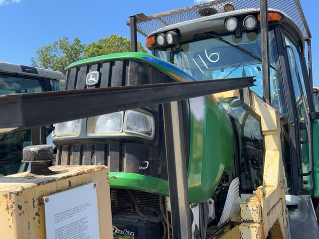 Image of John Deere 6220 equipment image 3