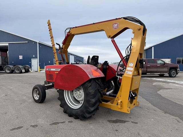 Image of Massey Ferguson 383 equipment image 3