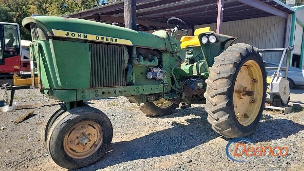 Image of John Deere 3010 Primary image