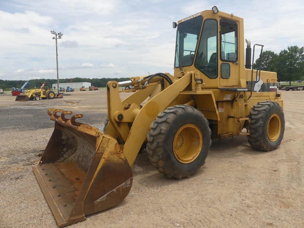 Image of Komatsu WA250 Primary image