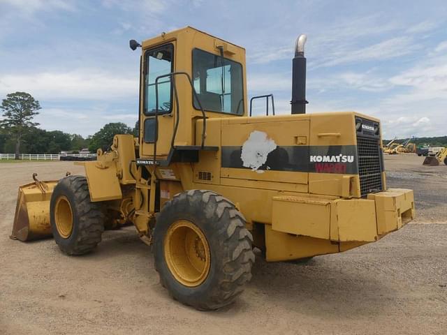 Image of Komatsu WA250 equipment image 3
