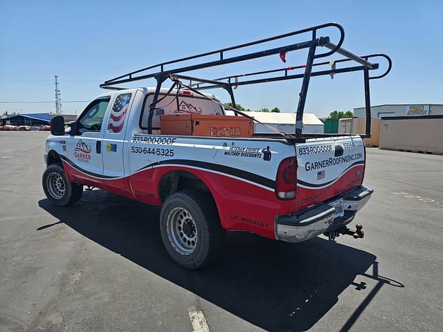 Image of Ford F-250 equipment image 1
