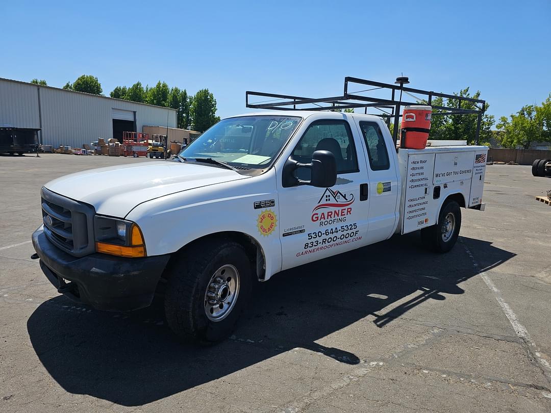 Image of Ford F-250 Primary image