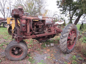 Main image Farmall F-20