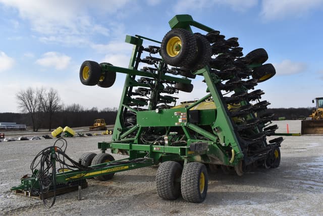 Image of John Deere 1990 equipment image 2