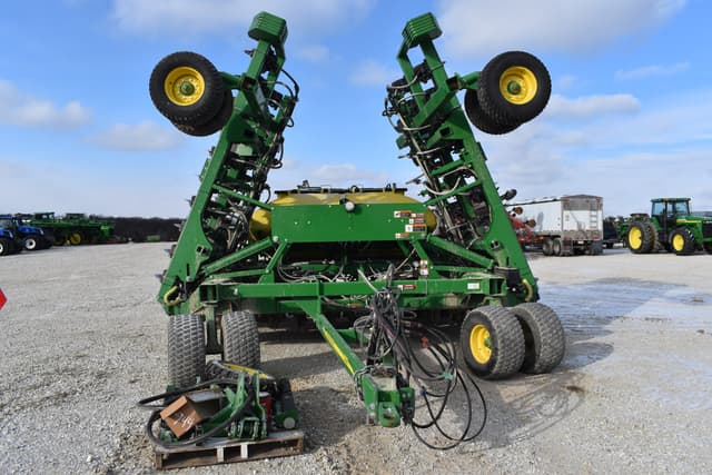 Image of John Deere 1990 equipment image 1