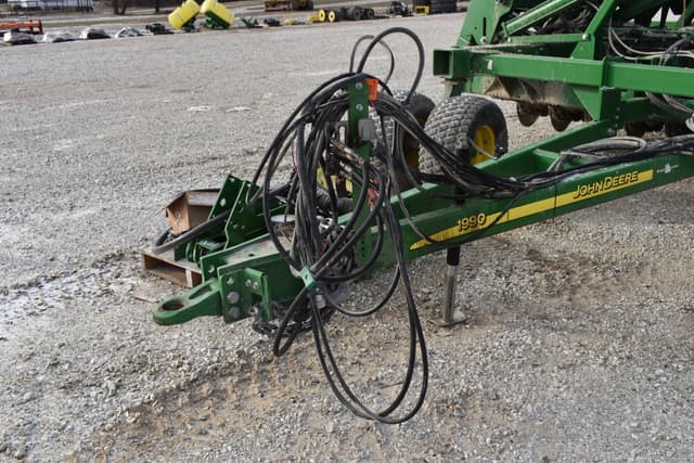 Image of John Deere 1990 equipment image 3