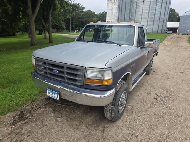 Image of Ford F-250 equipment image 3