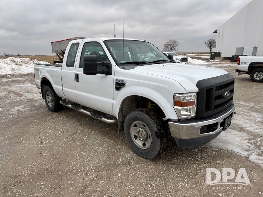 2009 Ford F-250 Equipment Image0