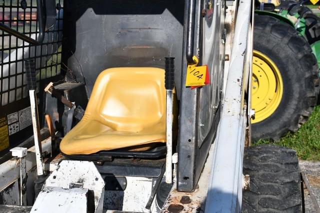 Image of Bobcat 843 equipment image 1