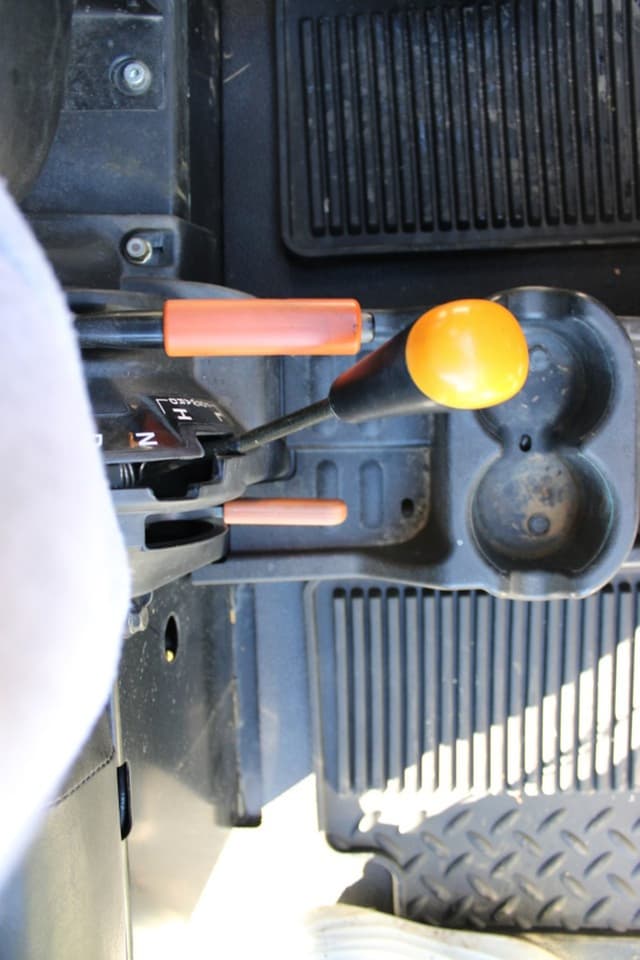 Image of John Deere XUV 625i equipment image 4