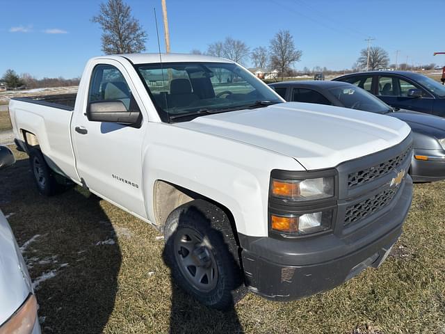 Image of Chevrolet 1500 equipment image 3