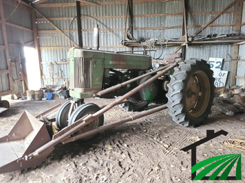 Main image John Deere 60