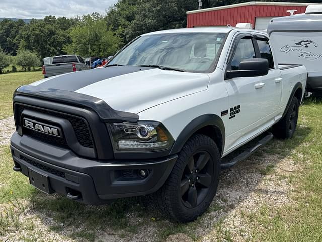 Image of Dodge Ram 1500 equipment image 2