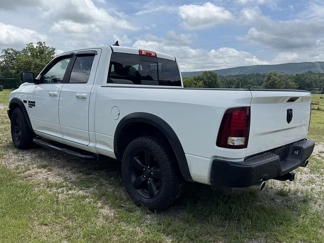 Image of Dodge Ram 1500 equipment image 4