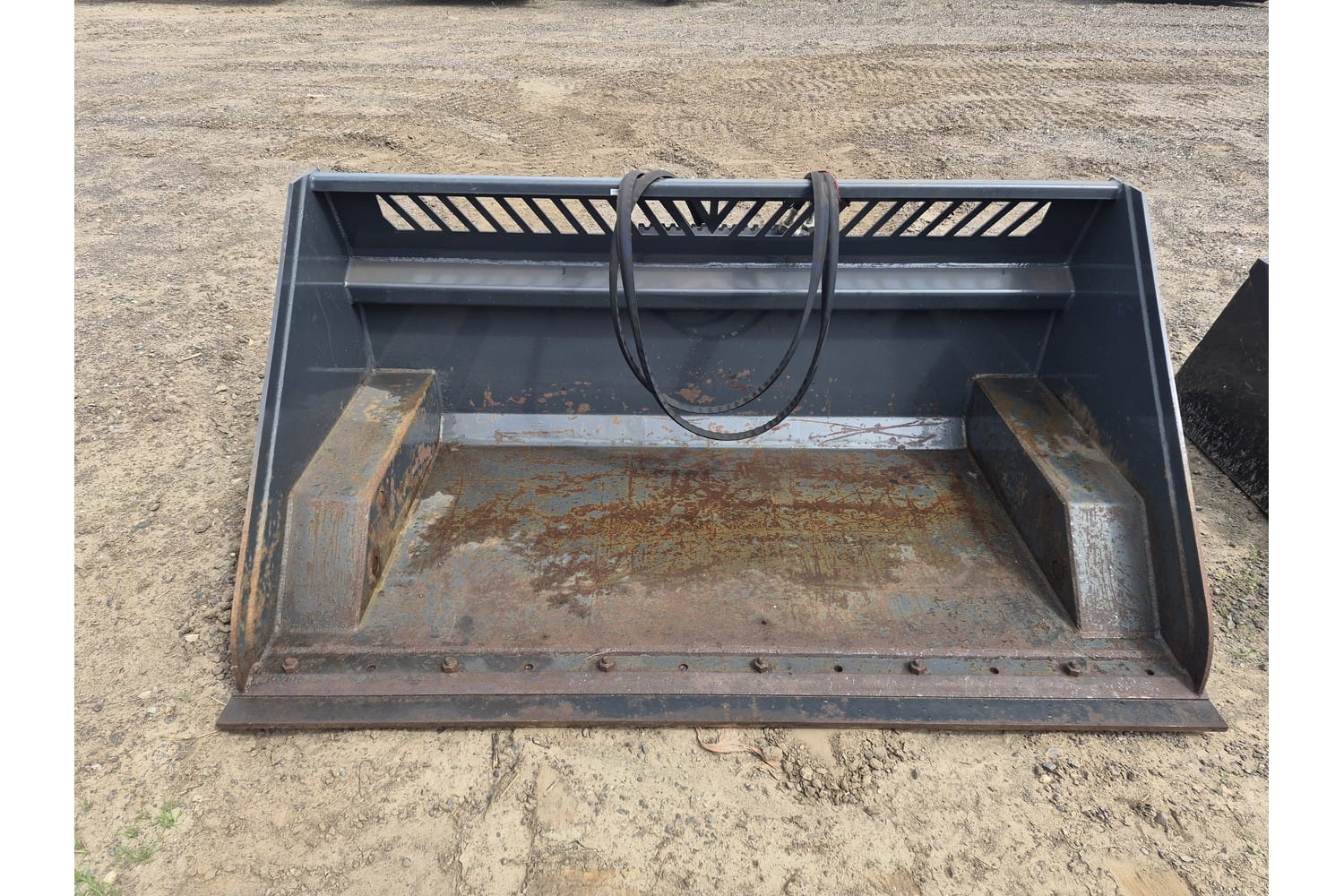 CE Undetermined Equipment Image0