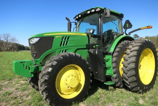 Image of John Deere 6175R equipment image 1