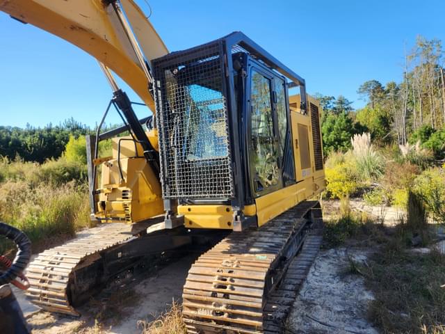 Image of Caterpillar 325FLCR equipment image 2