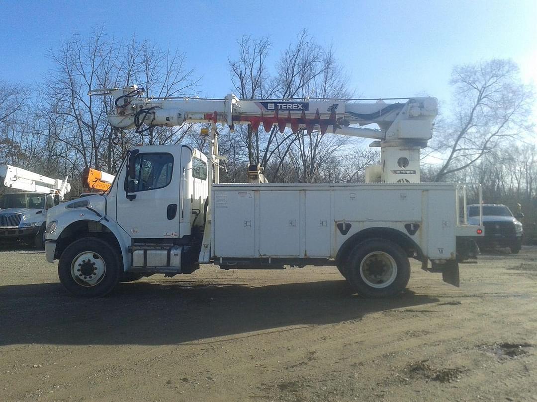Image of Freightliner M2 Primary image