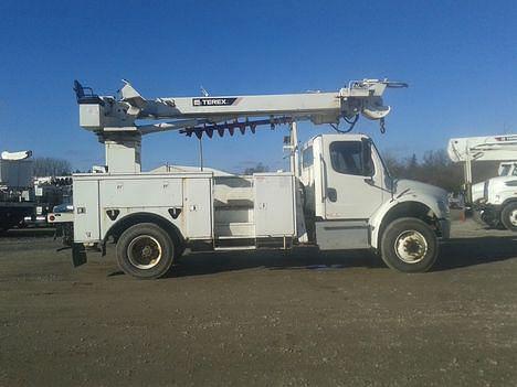 Image of Freightliner M2 equipment image 4