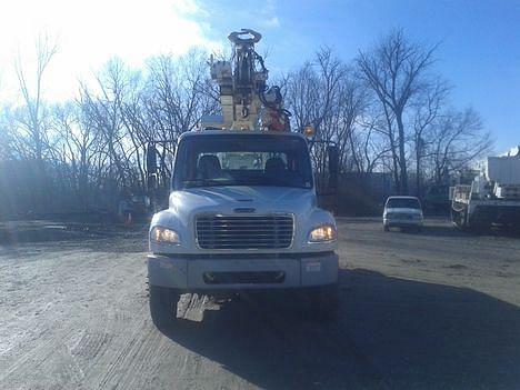 Image of Freightliner M2 equipment image 2