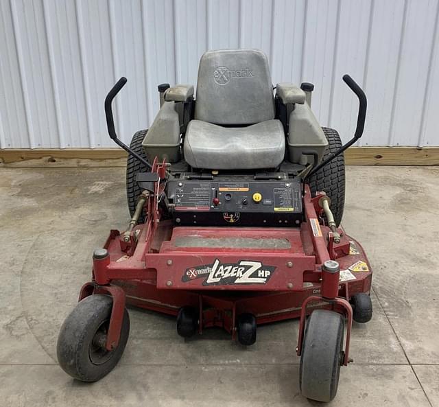 Image of Exmark Lazer Z equipment image 1