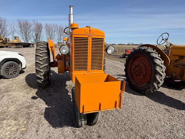 Image of Minneapolis-Moline UB equipment image 1