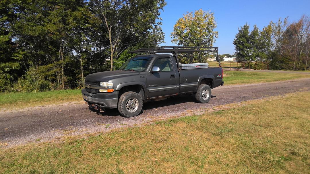 Image of Chevrolet 2500HD Primary image