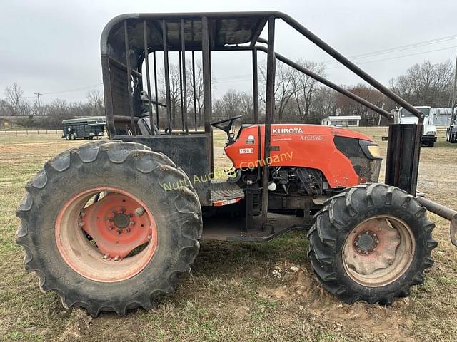 Image of Kubota M9960 equipment image 4