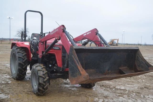 Image of Mahindra 4540 equipment image 3