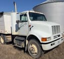 1993 International 8100 Image