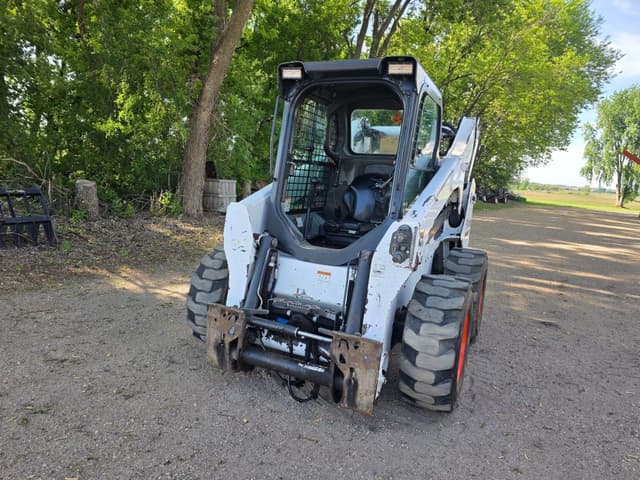 Image of Bobcat S750 equipment image 4