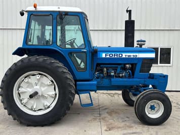 Main image Ford TW-10