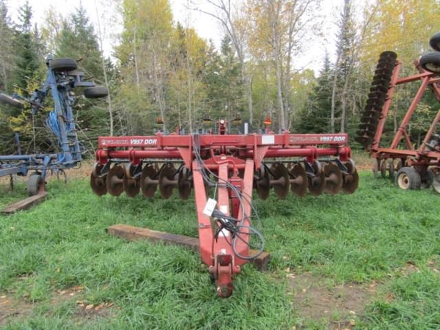 Image of Wil-Rich V957 equipment image 2