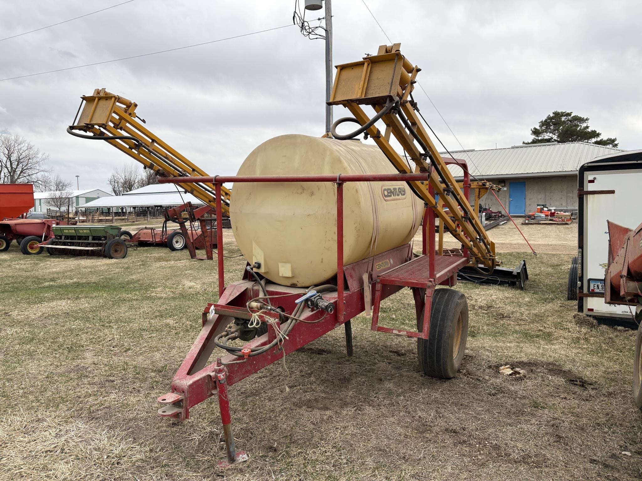 Century 500 Equipment Image0