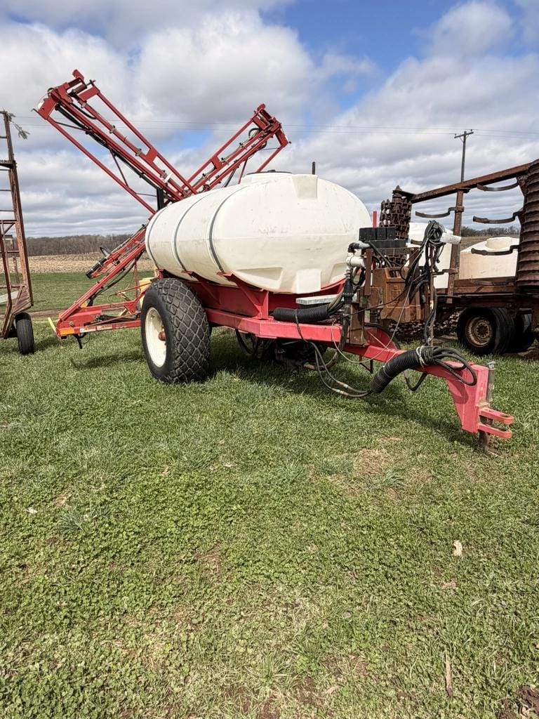 Century 750 Equipment Image0