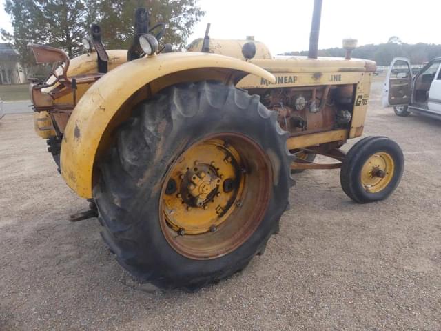 Image of Minneapolis-Moline G705 equipment image 2