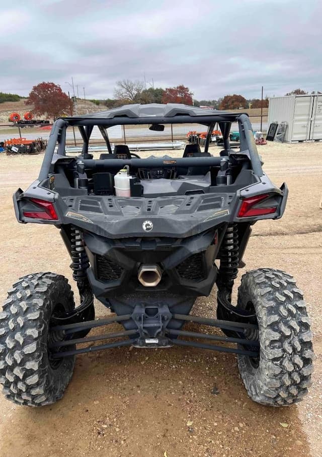 Image of Can-Am Maverick XDS equipment image 2