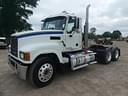 2014 Mack CHU613 Image
