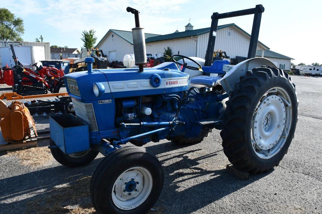Image of Ford 4000 Primary image