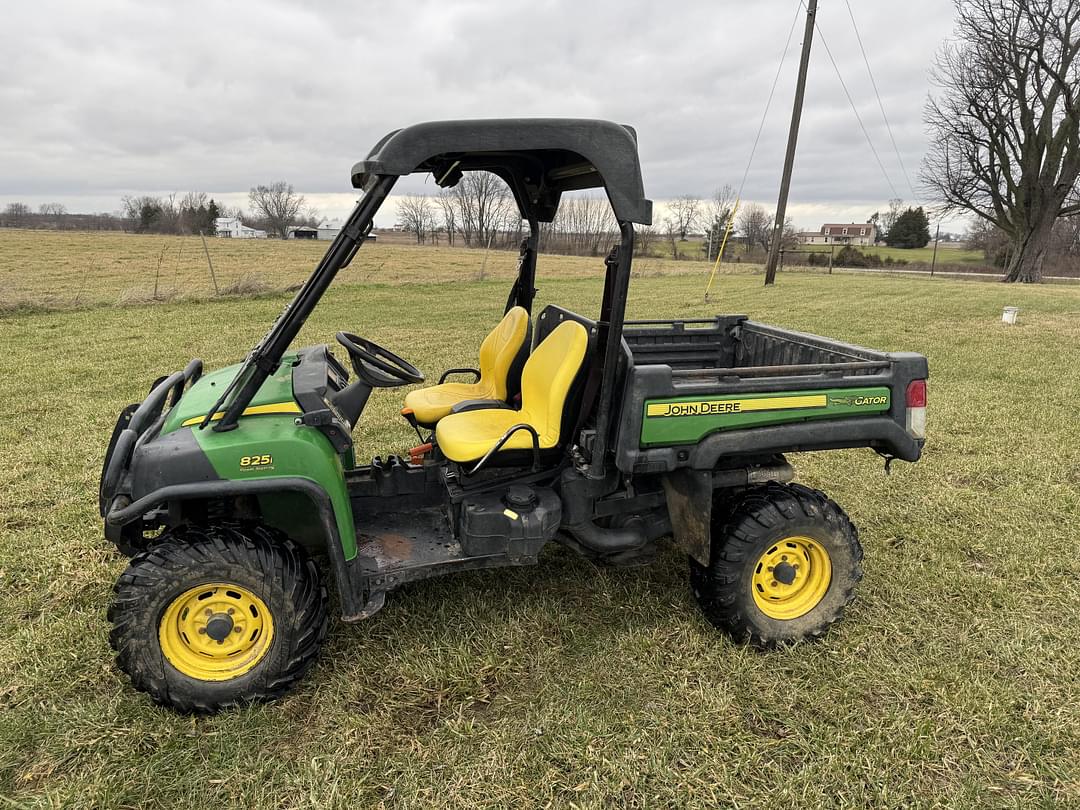 Image of John Deere Gator XUV 825i Primary image