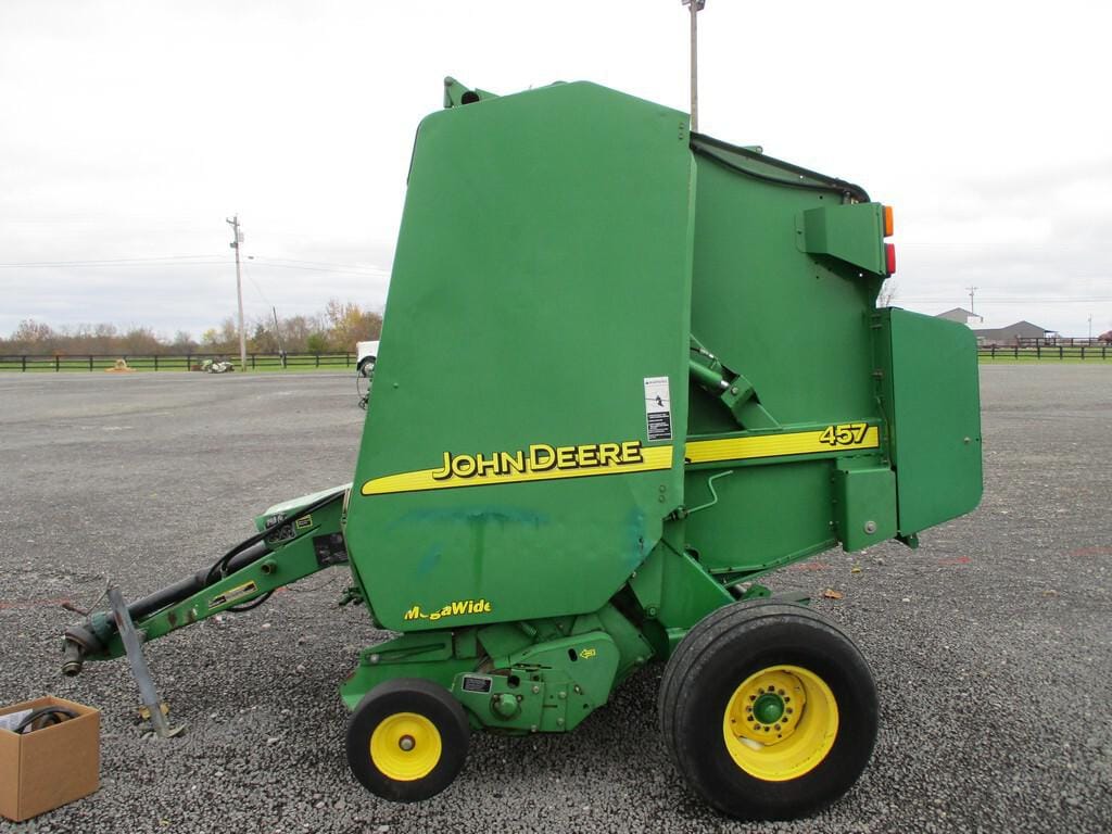 Main image John Deere 457