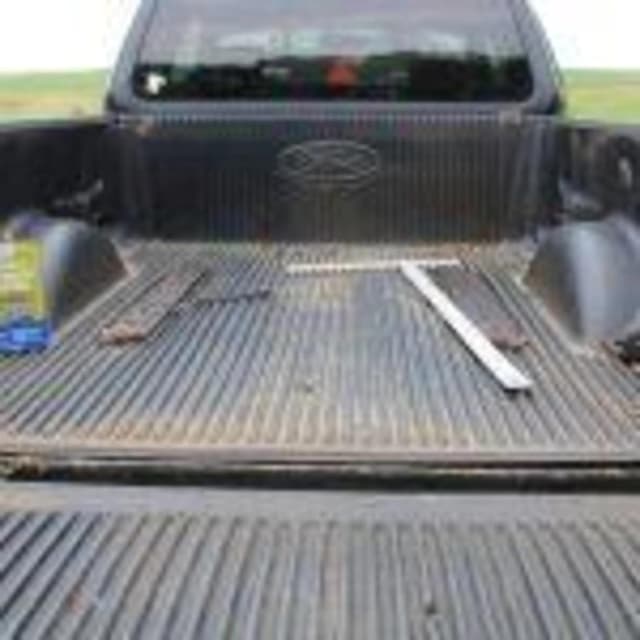 Image of Ford F-150 equipment image 4