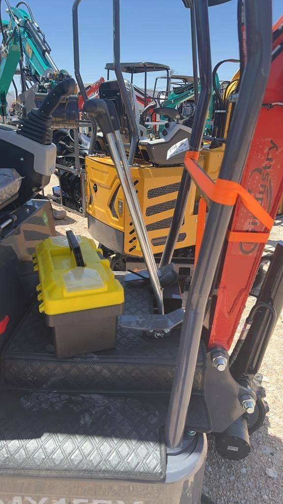 Image of CFG Industrial MX15RX equipment image 3