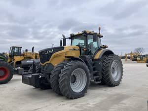 2020 Challenger 1038 Image