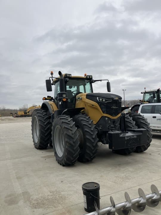 Image of Challenger 1038 equipment image 3