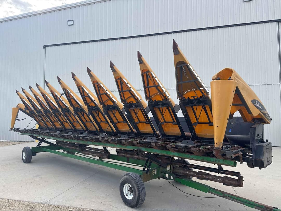 Image of Challenger 3312 Primary Image